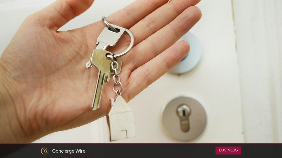 Buying and Selling Property: The Ultimate Expert Guide to Success