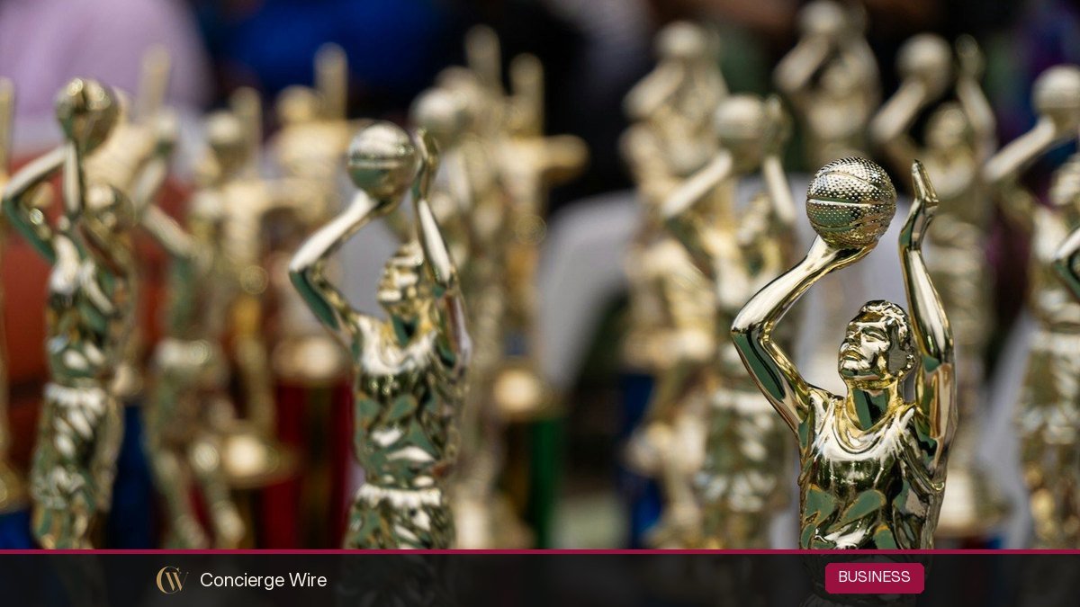 How to Announce an Award or Recognition